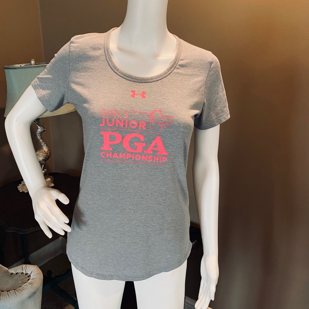 UNDER ARMOR t-shirt